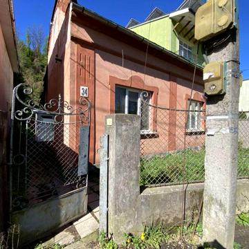 Продаж квартири (будинку) центр м.Ужгород вул.Підградська 34