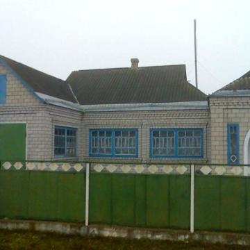 Продаю будинок в с.Залізничне.