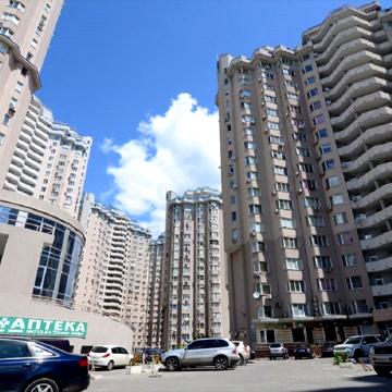 Середньофонтанська вул., 19а