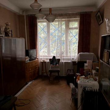 Продажа.2к. Соломенский район. Антонова ул. 37, 2/5