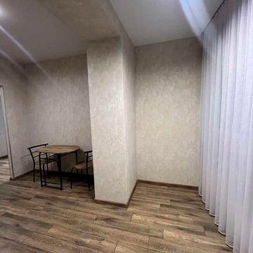 Продається квартира в районі Озерна
