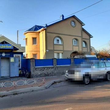 Продаж будинку з власним магазинчиком район Посьолок