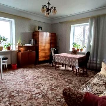 Продаж 3-х кімнатної квартири по вул. Неманихіна, в м. Малин