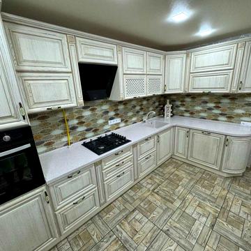 3 кімнатна в центрі Полтави. 80 м кв. Автономне опалення.