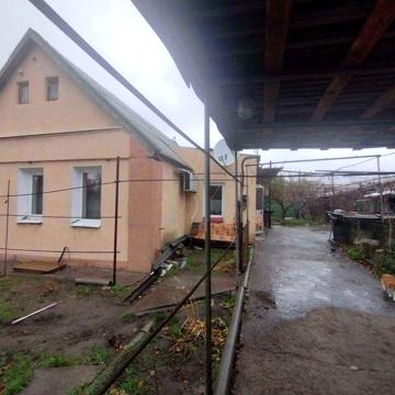 Сдам комнату в частном доме, на Бородинском