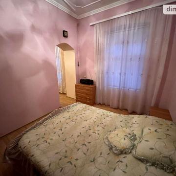 Продаж 3к Квартира Шептицького Андрея Митрополита вулиця
