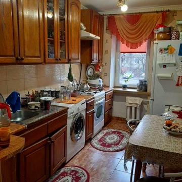 Продам 4 кімнатну квартиру