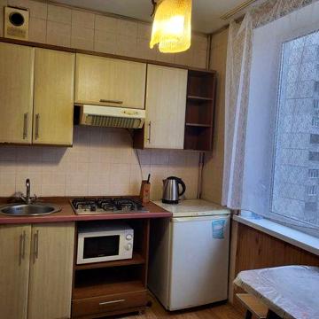 Сдам 1к.кв. м.Научная Шевченковский ул.Европейская (Новгородская)12