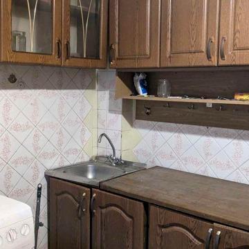 Продам 3-кімнатну квартиру на Харківському масиві, вул. Вірменська, 11