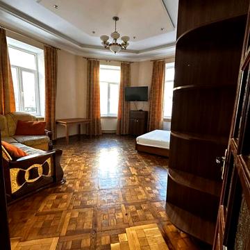 Довгострокова оренда 2к Квартира вул. Куліша Пантелеймона