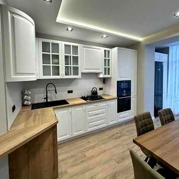 Продам 2к кварт з сучасним, стильним ремонтом. Виставка VRV ID: 32258 ЖК Статус Парк