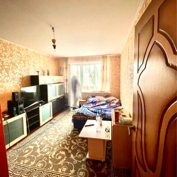 Сергія Амброса вул., 12