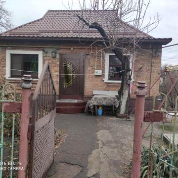 Продається 4- х кімнатний будинок. Довгинцівський р-н (Кокчетавська)