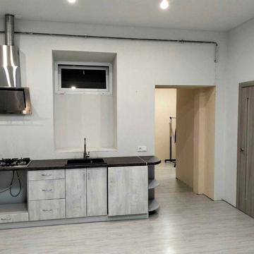 Продам  3-ком. квартиру на земле в Институте Таирова ул. 40 Лет Победы