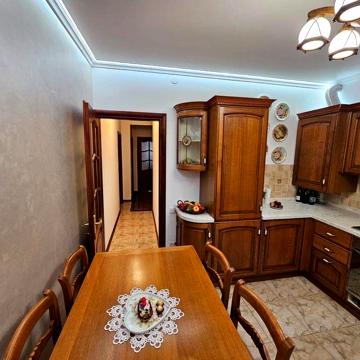 Продаж квартири Центр Трускавець