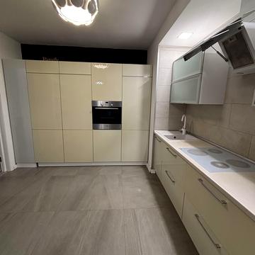 Урлівська вул., 38