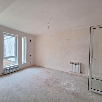 1 кімнатна 50,3 м  у центрі с. Щасливе 8 км від Києва