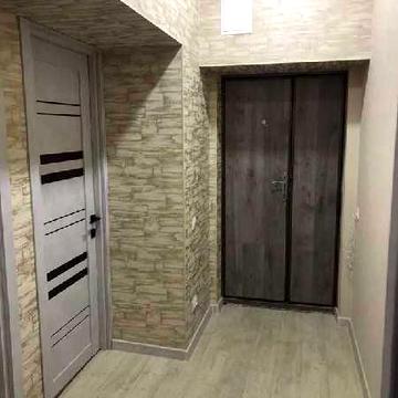 Продается 2 ком квартира по улице Богдана Хмельницкого , 4/4