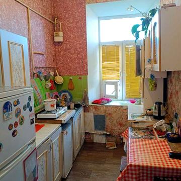 2-кімн. квартира р-н міської поліції з індивідуальним опаленням