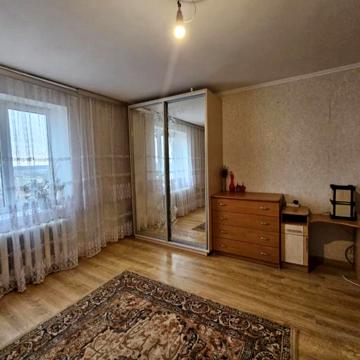 Незалежності просп., 25