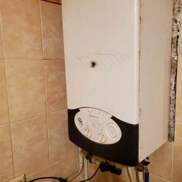 Продам 2-х кімн квартиру вул.Владислава Українця