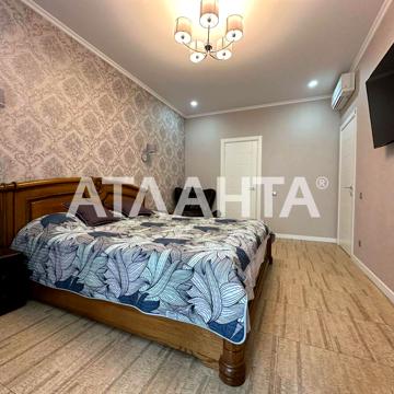 Михайлівська вул., 8