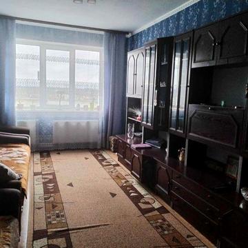 Гарна  трьох кімнатна квартира