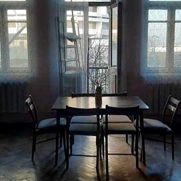 Мазепи,16 квартира  100кв.м. ліфт  Печерськ  275000$