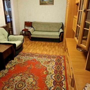 Продаж 2-х  кімнатної квартири на Даманському