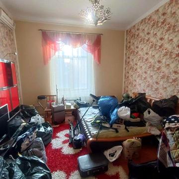 ПРОДАЖ ОДНОКІМНАТНОЇ квартири у  ЦЕНТРІ історичної забудови Берегова!