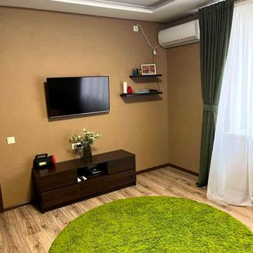 Харківська вул., 40