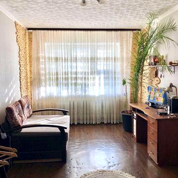 Продаж 2 кімнатної квартири у м. Вишгород, вул. Кургузова, 6
