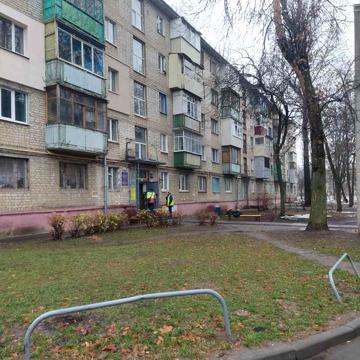 Стадіонний проїзд, 12/1