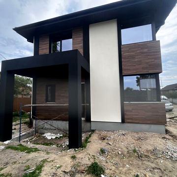 Продаж 4к Дім Яблунська вулиця