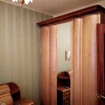 Продаємо 2-кім.квартиру по    вул.Лісового. З меблями і технікою.