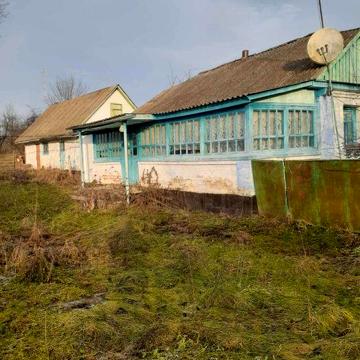 Продам  будинок а селі