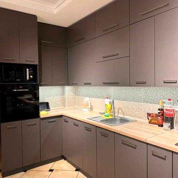 Продам 2-х кімнатну квартиру з ремонтом держпрограми ЖК різдвяний