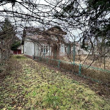 Продам будинок або обміняю на квартиру чи будинок.єОселя та постанови.