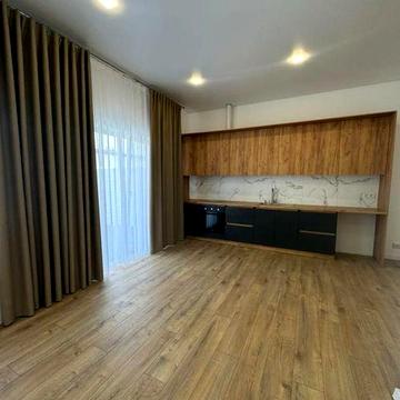 Продаж сучасних таунхаусів без комісіі для покупця!