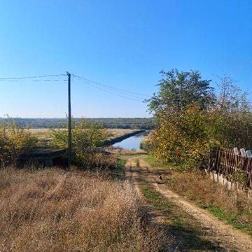 загородный-дом или обменяю на авто