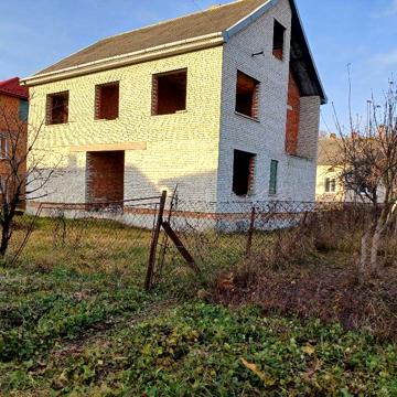 Продається дво поверхова  новобудова