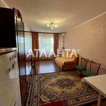 Комната в пятикомнатной квартире чешского проекта.