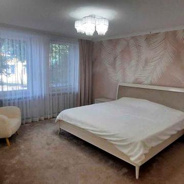 Центр. Продам квартиру в клубному будинку. Індивідуальне опалення