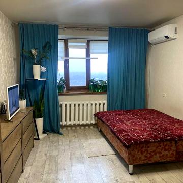 Продаж 1-кімнатна квартира район Іллінської