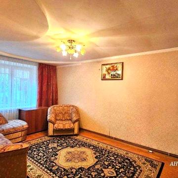 Продаж 3 кім. квартира + гараж !