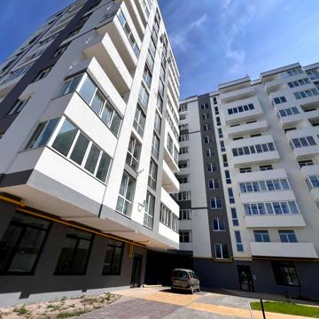 Тернопільська вул., 46