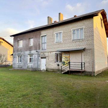 Пропозиція 2 км. квартири у центральній частині с.Дережичі