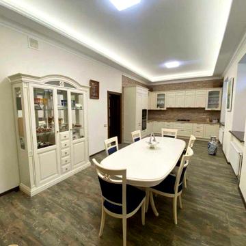 Продаж 6к.кв. по вул.Гончарна 5а