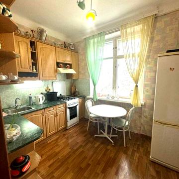 Продам 2-ух комн квартиру ЖК Осбб