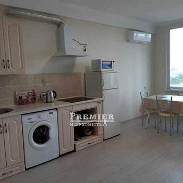 У продажу 3 к. квартира з видом на море